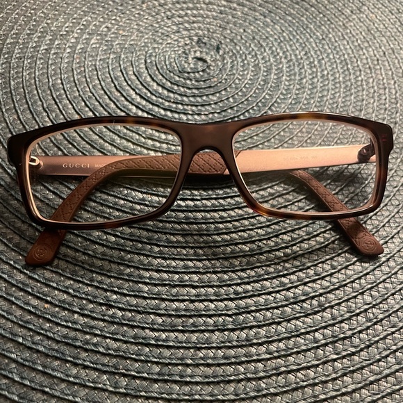 Gucci eyeglass frames - Picture 3 of 5